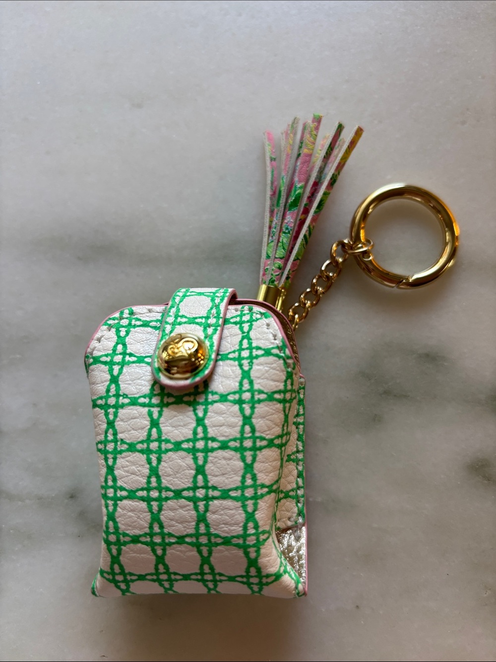 Lilly Pulitzer air pod holder key chain